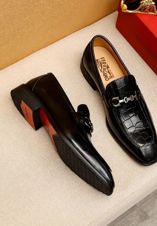 hype Ferragamo Leather Shoes