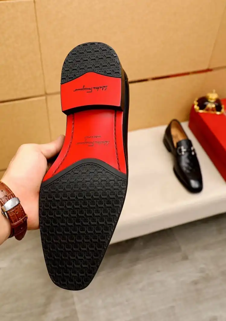 hype Ferragamo Leather Shoes