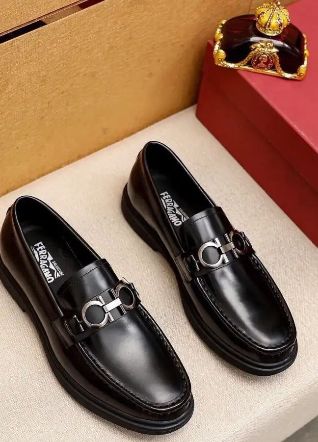 hype Ferragamo Leather Shoes