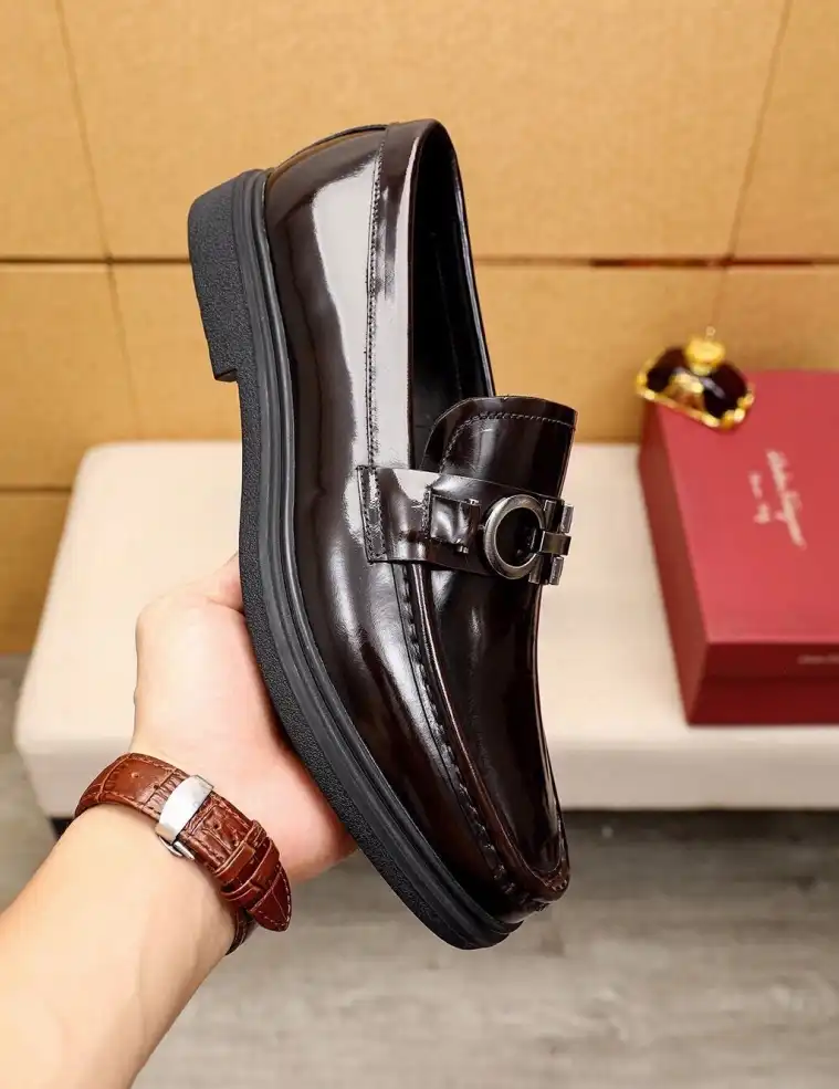 hype Ferragamo Leather Shoes