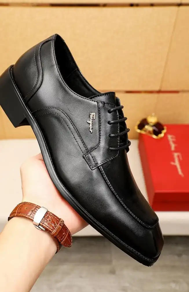 hype Ferragamo Leather Shoes