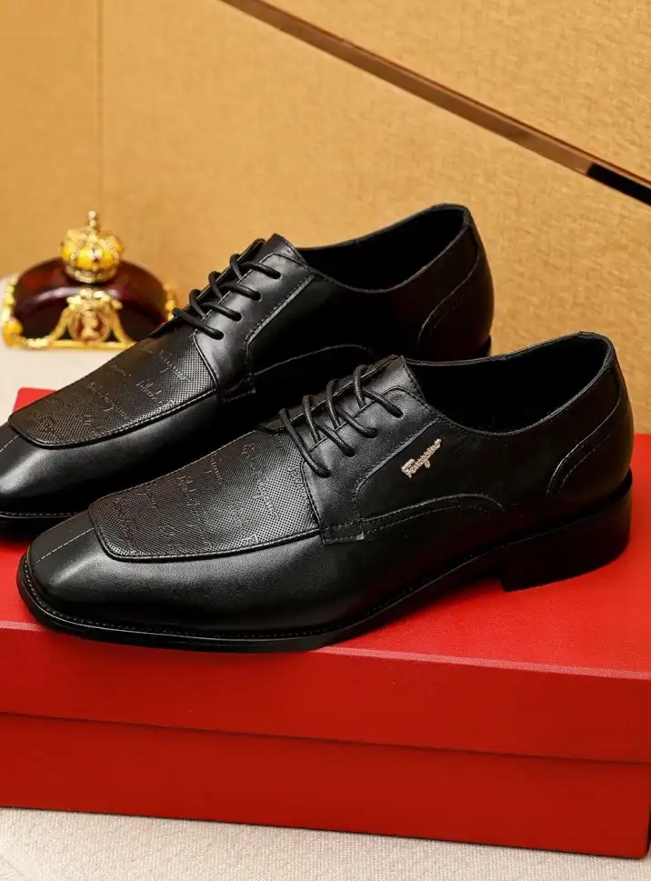 hype Ferragamo Leather Shoes