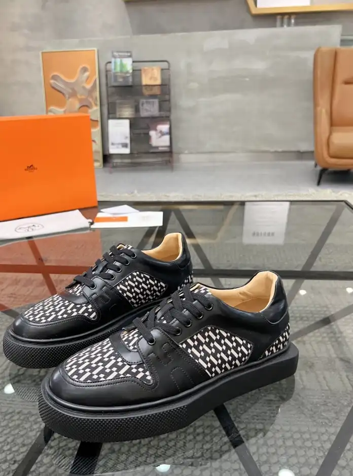 hype Hermes Casual Shoes