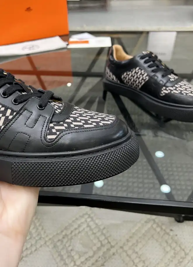 hype Hermes Casual Shoes