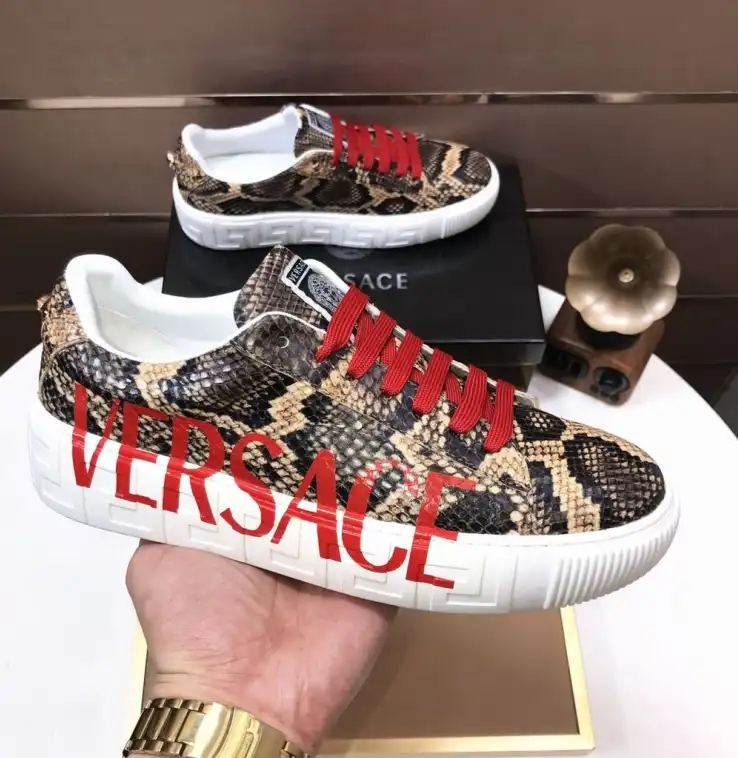 hype Givenchy Sneakers