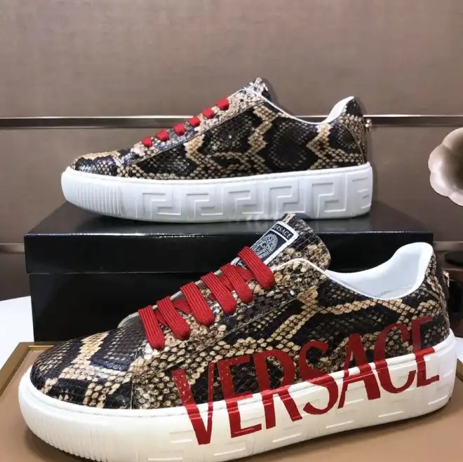 hype Givenchy Sneakers