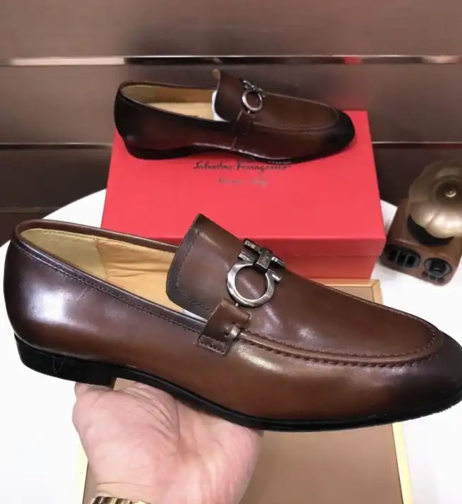 hype Ferragamo Leather Shoes