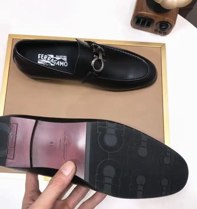 hype Ferragamo Leather Shoes