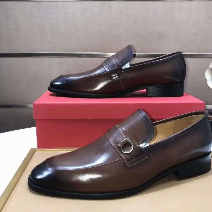 hype Ferragamo Leather Shoes