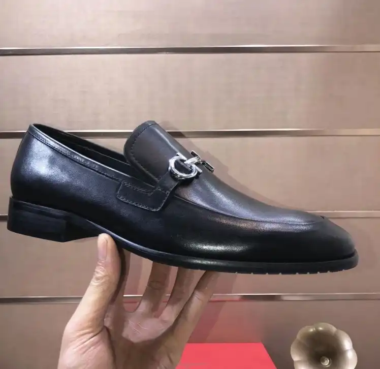 hype Ferragamo Leather Shoes