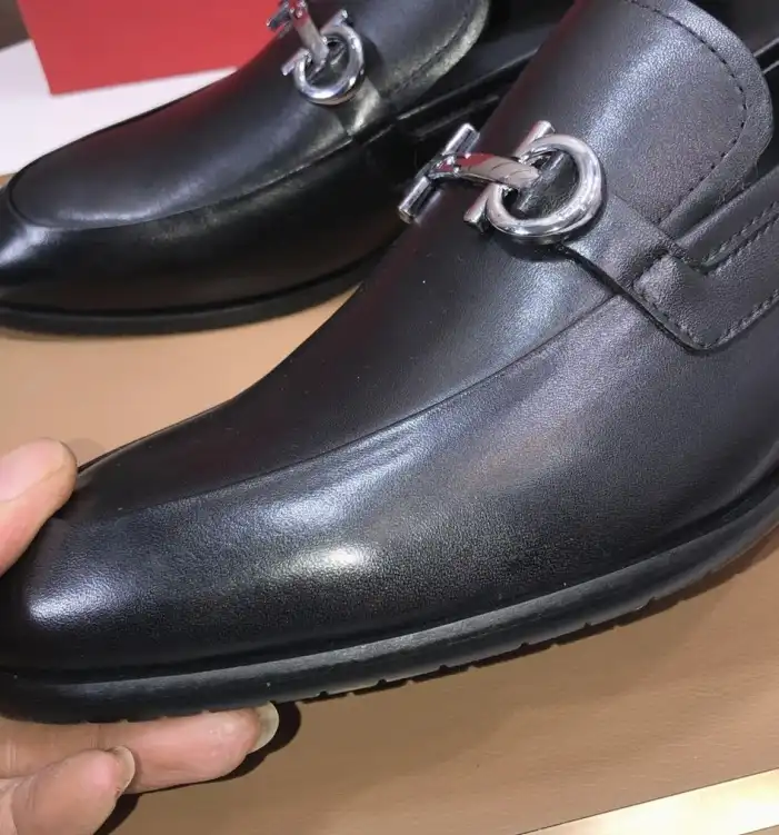 hype Ferragamo Leather Shoes