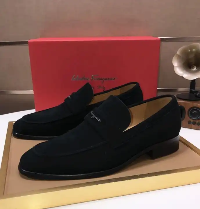 hype Ferragamo Leather Shoes