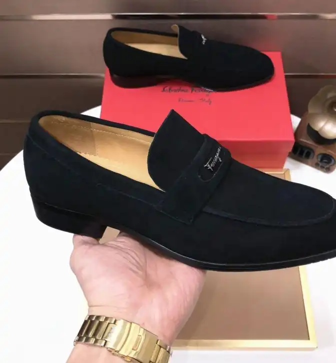 hype Ferragamo Leather Shoes