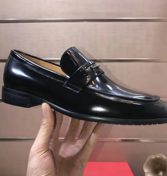 hype Ferragamo Leather Shoes