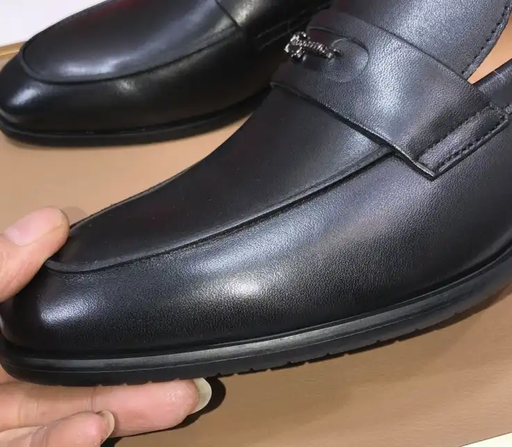 hype Ferragamo Leather Shoes