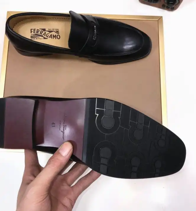 hype Ferragamo Leather Shoes