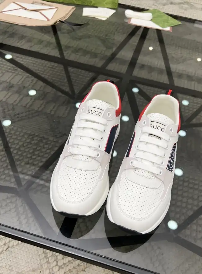 hype Gucci Sneakers