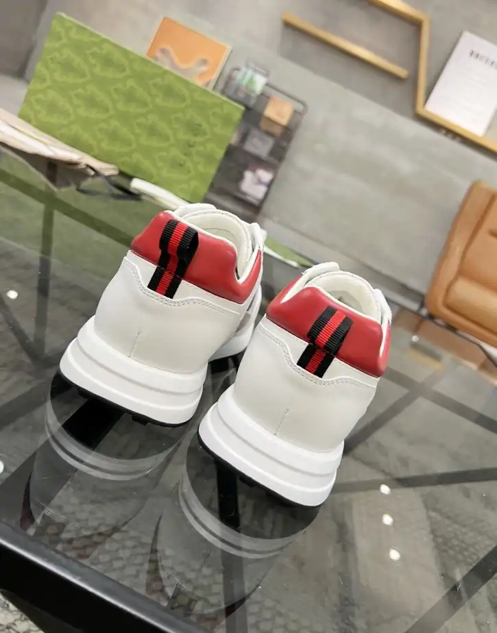 hype Gucci Sneakers