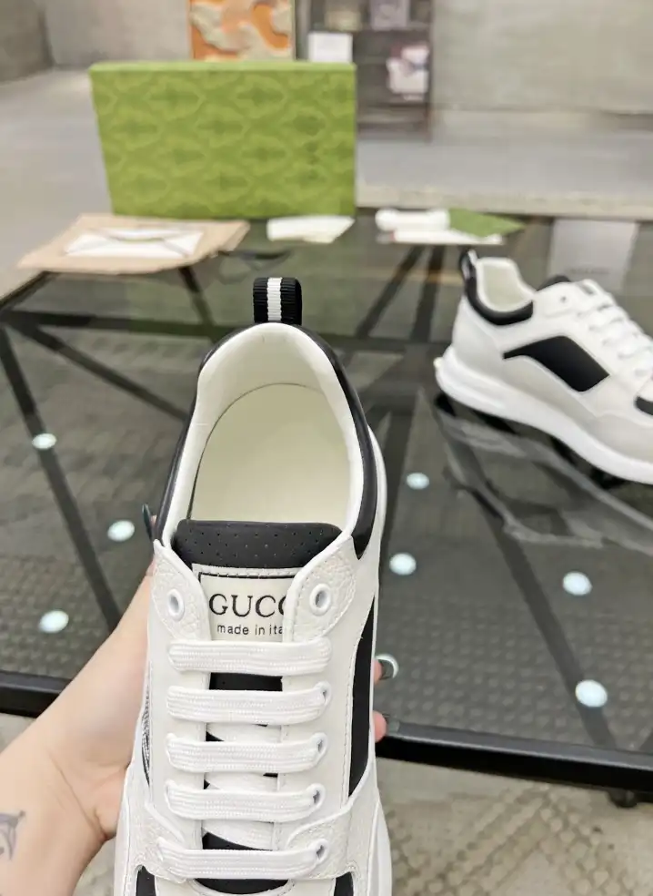 hype Gucci Sneakers