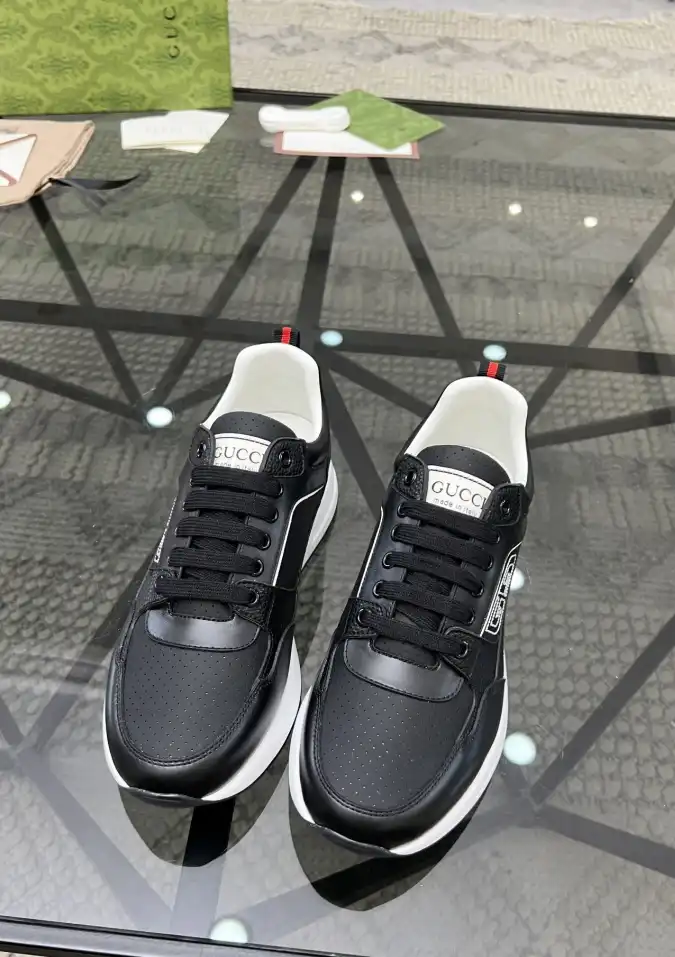 hype Gucci Sneakers