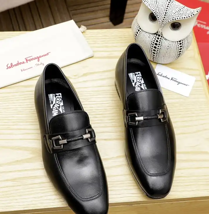 hype Ferragamo Leather Shoes