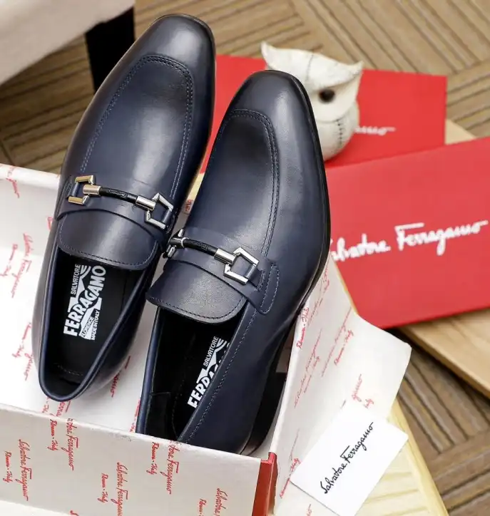 hype Ferragamo Leather Shoes