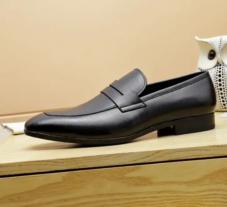 hype Ferragamo Leather Shoes