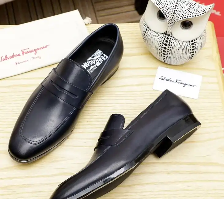 hype Ferragamo Leather Shoes