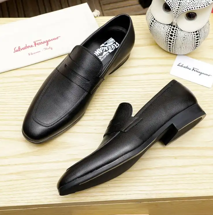 hype Ferragamo Leather Shoes