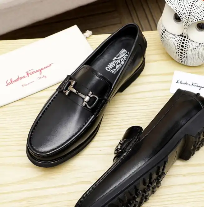 hype Ferragamo Leather Shoes