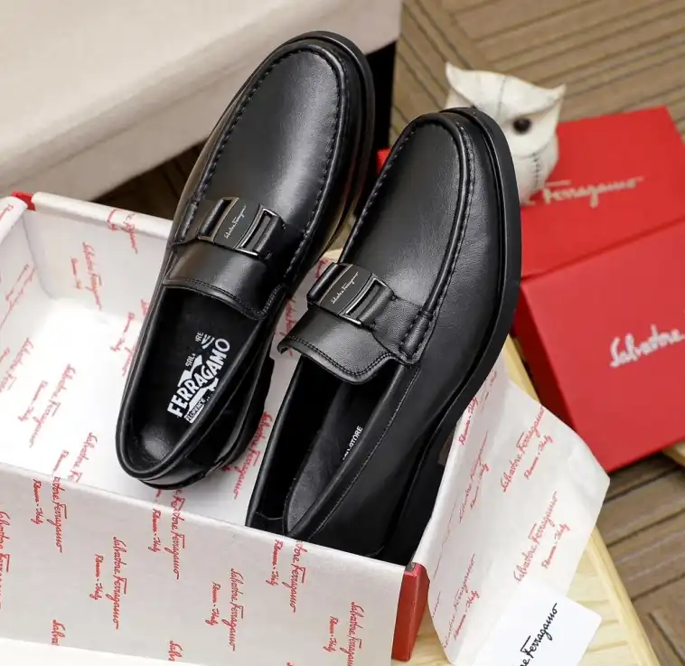 hype Ferragamo Leather Shoes