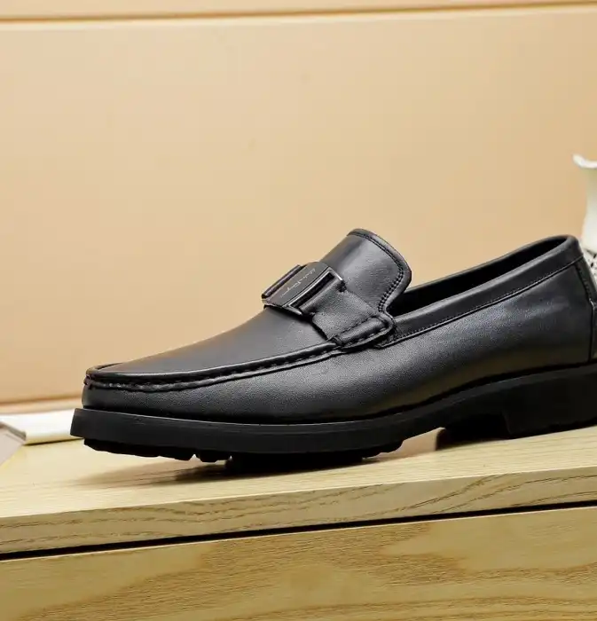 hype Ferragamo Leather Shoes