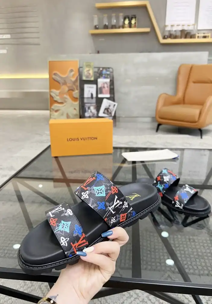 hype LV Slippers