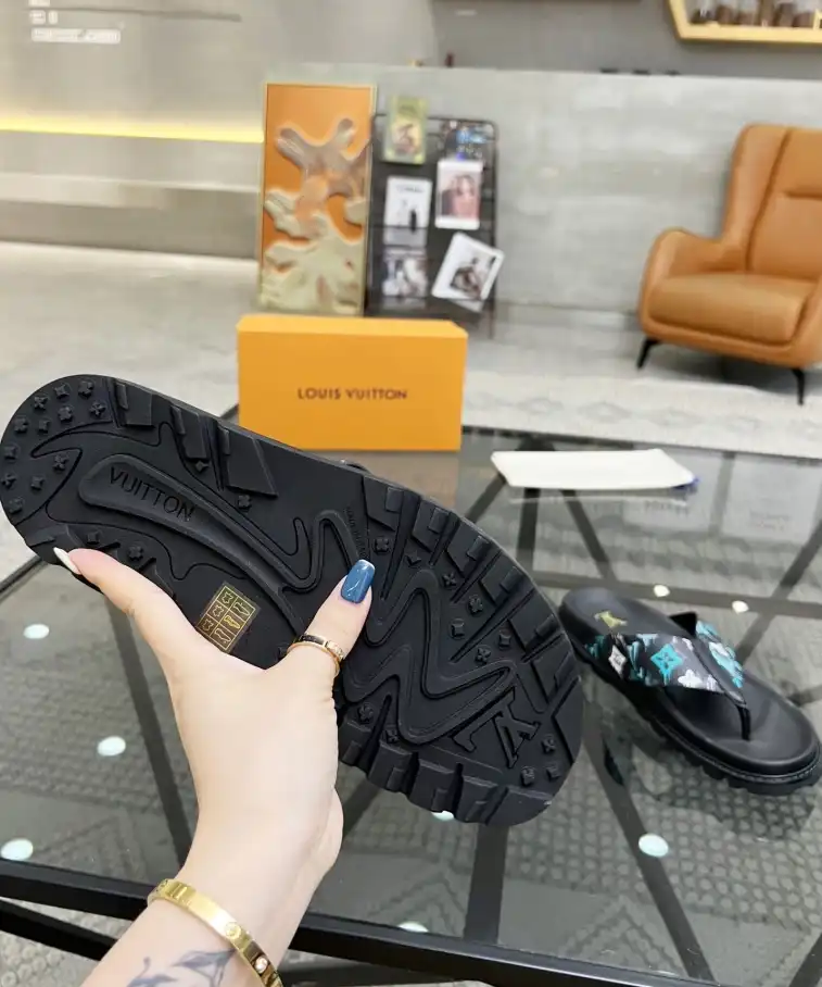 hype LV Slippers