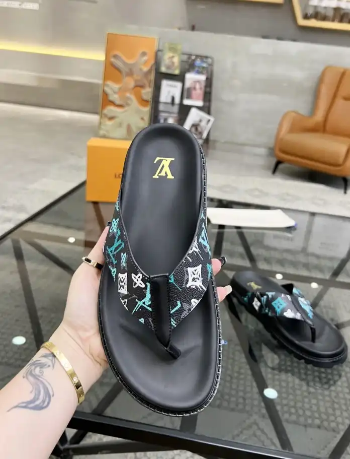 hype LV Slippers