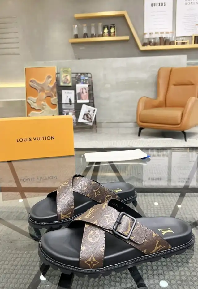 hype LV Slippers