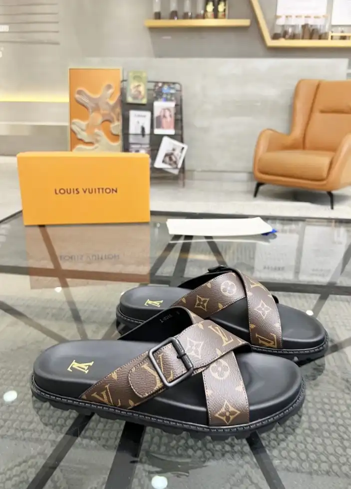 hype LV Slippers