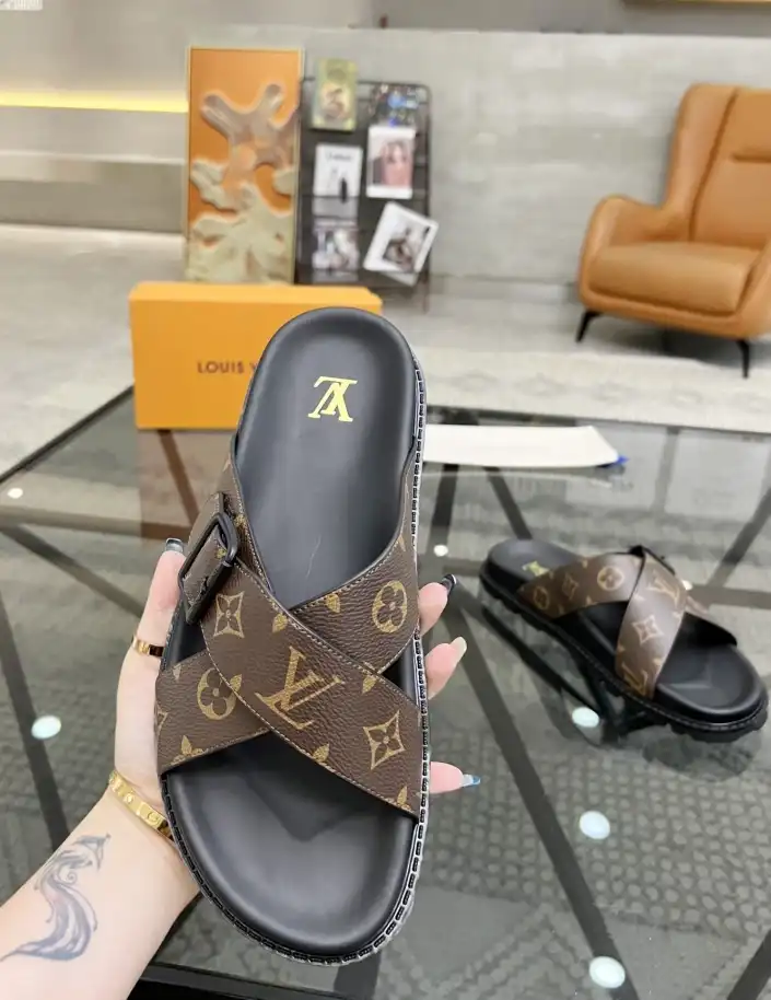 hype LV Slippers