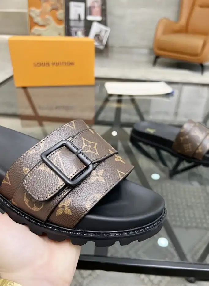 hype LV Slippers