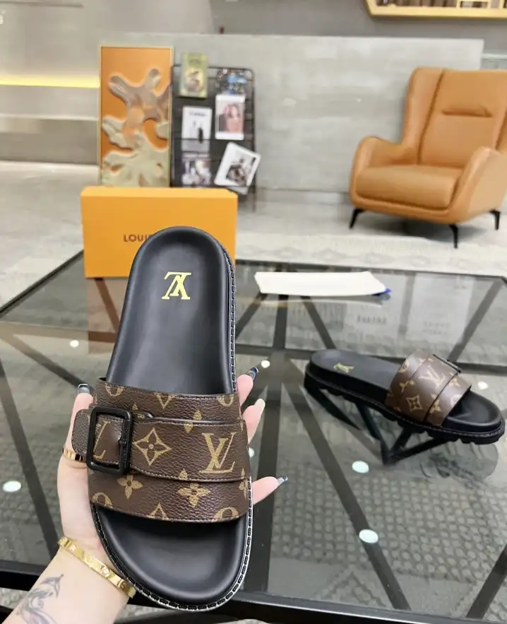 hype LV Slippers