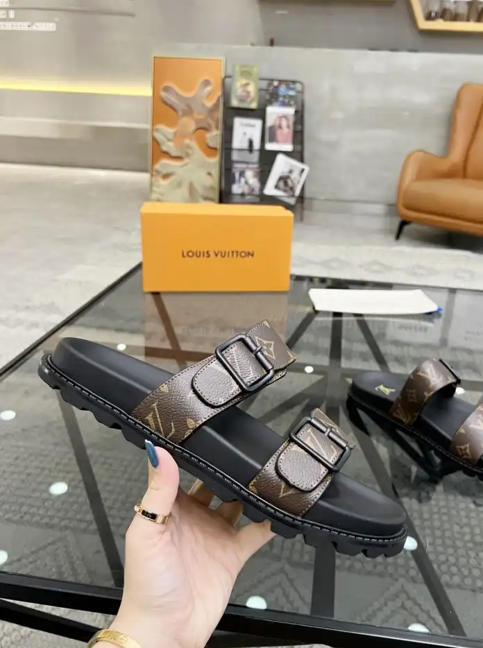 hype LV Slippers