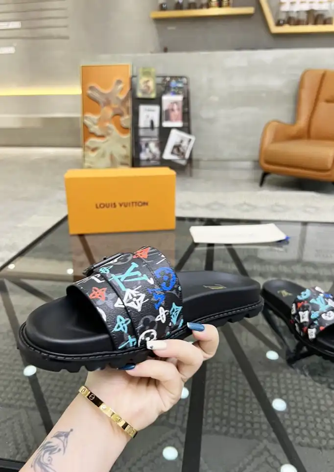 hype LV Slippers