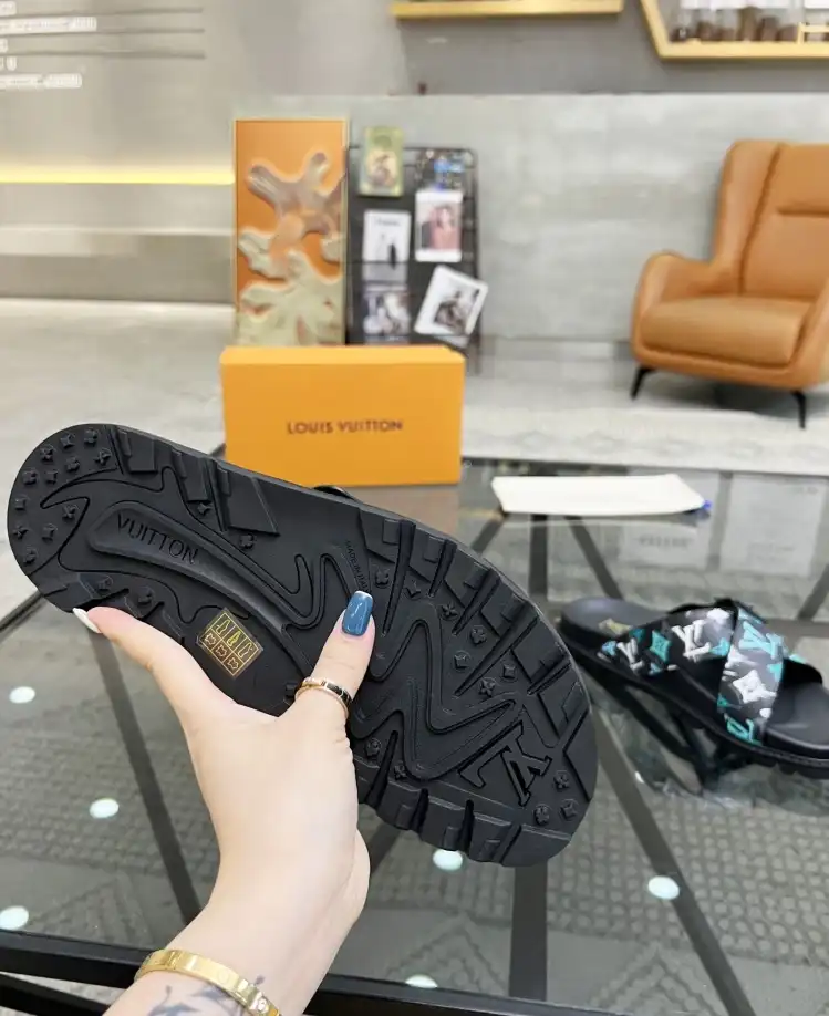 hype LV Slippers