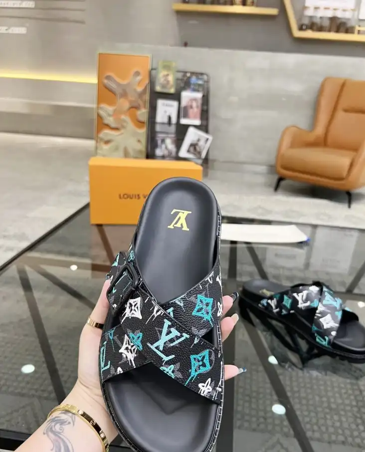 hype LV Slippers