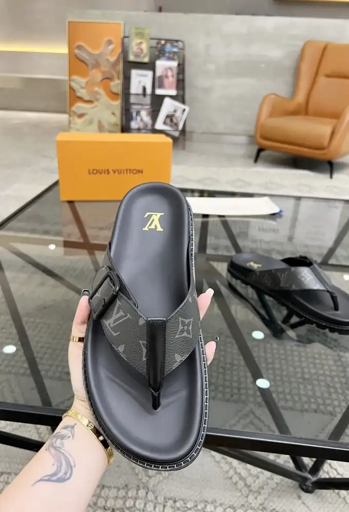 hype LV Slippers