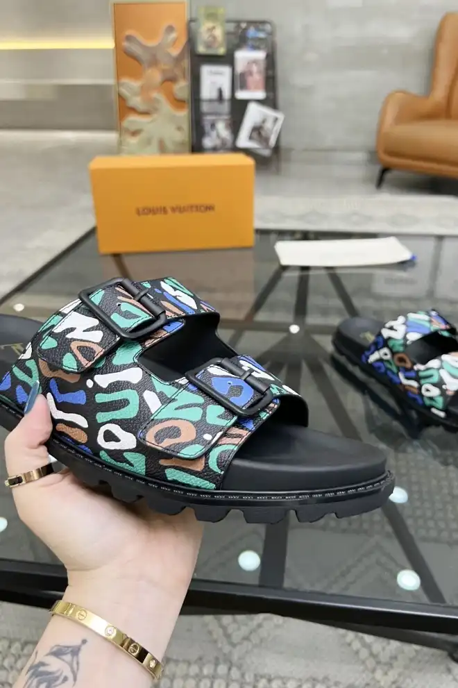 hype LV Slippers