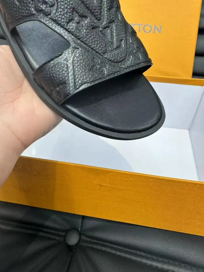 hype LV Slippers