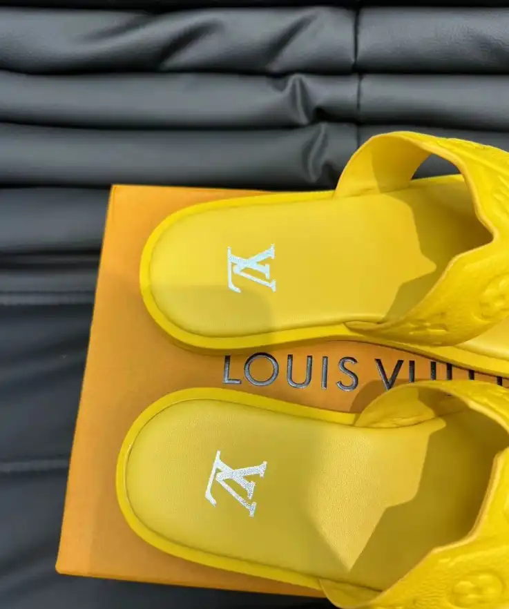 hype LV Slippers