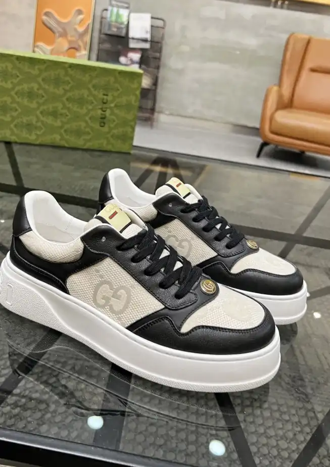 hype Gucci Sneakers