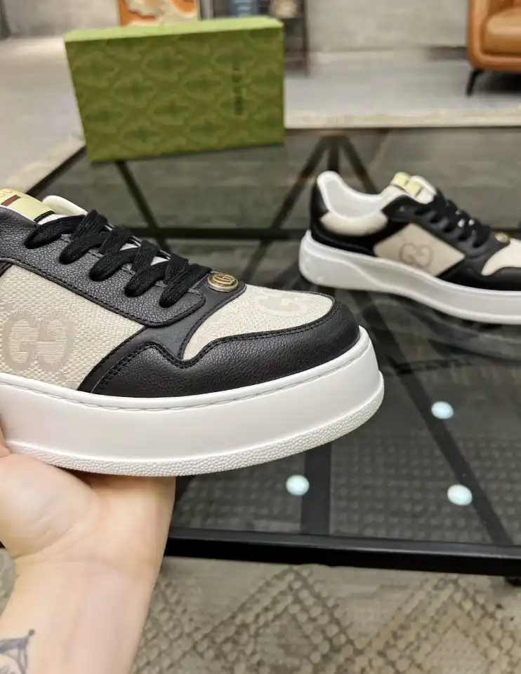 hype Gucci Sneakers